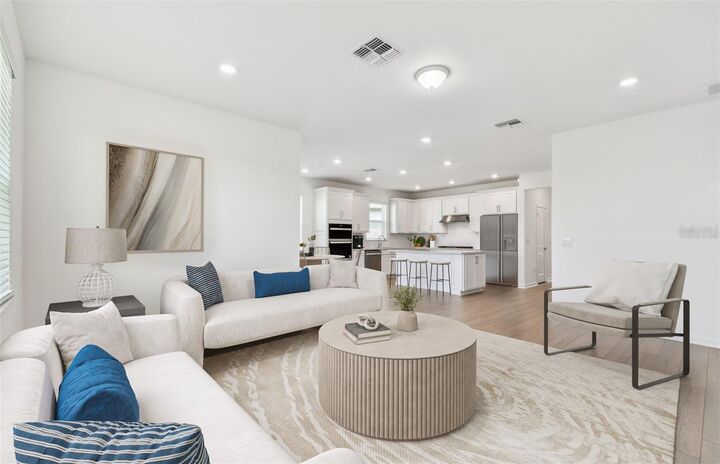 Property Photo: 6741 Michael Favor Way FL 33545