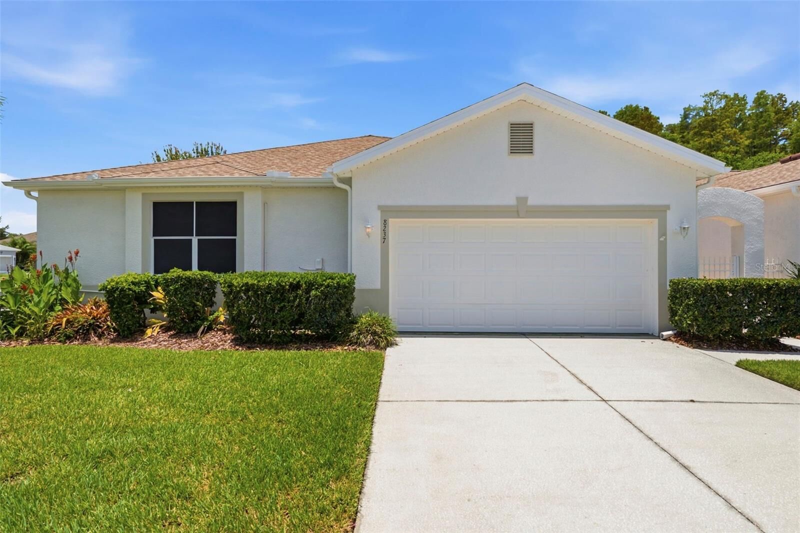 Property Photo:  8237 Fallglo Lane  FL 34637 