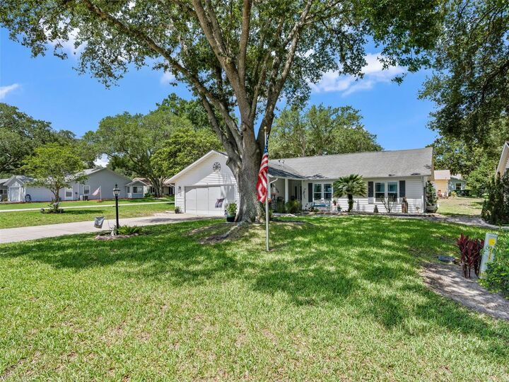 Property Photo:  1622 New Abbey Avenue  FL 34788 