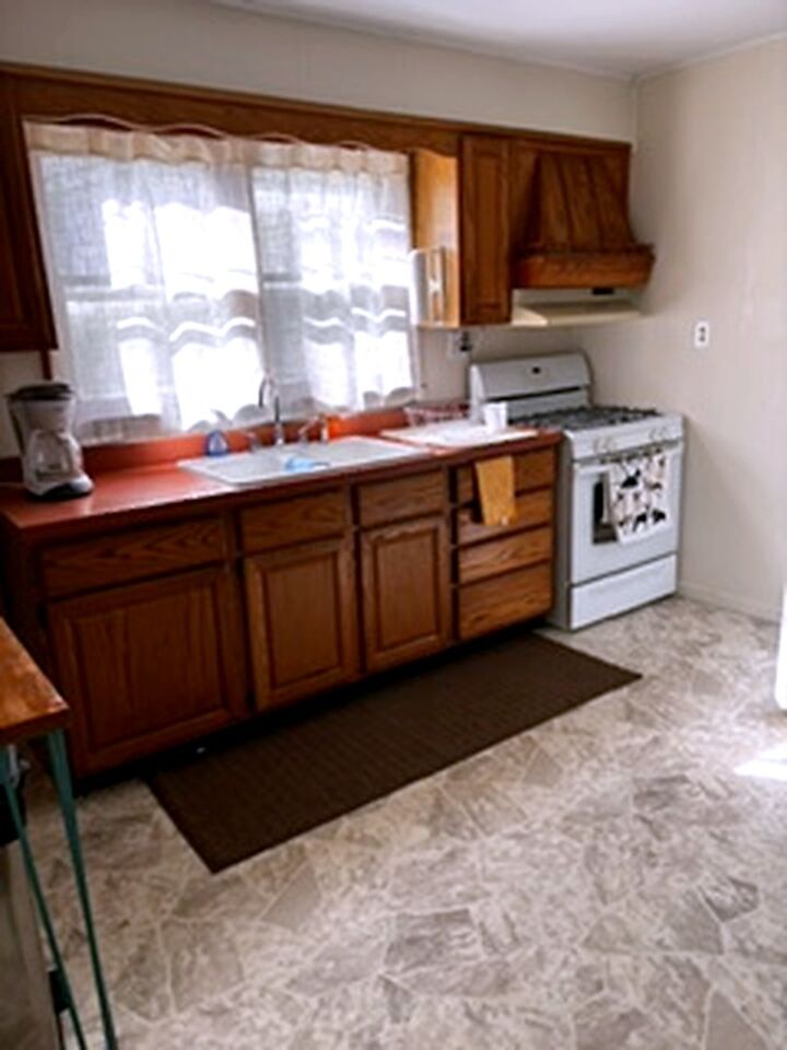 Property Photo:  38464 N 8th Street  IL 60081 
