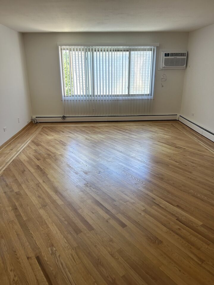 Property Photo:  1363 Perry Street 3A  IL 60016 