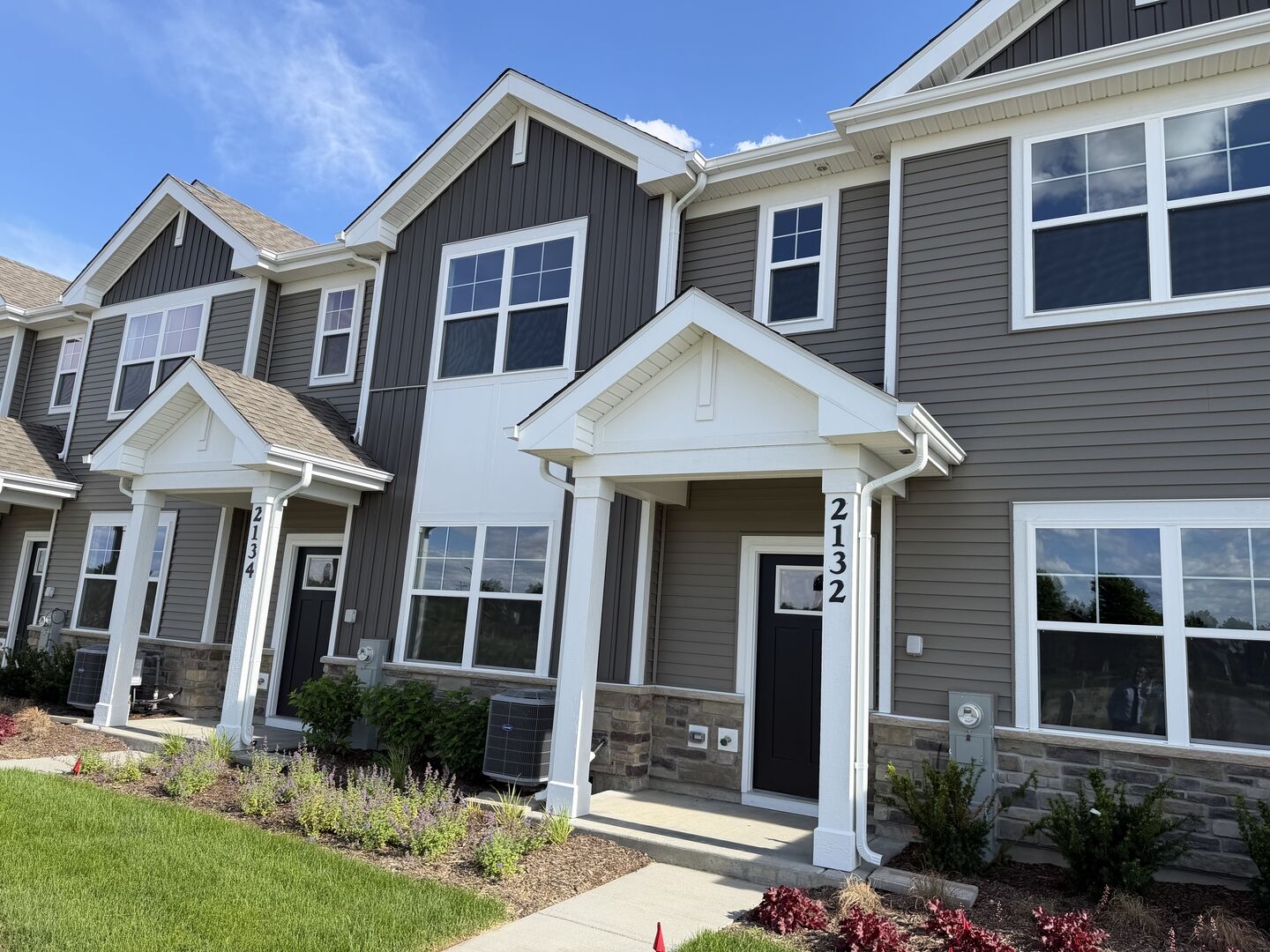 Property Photo:  2132 Bodega Road  IL 60543 