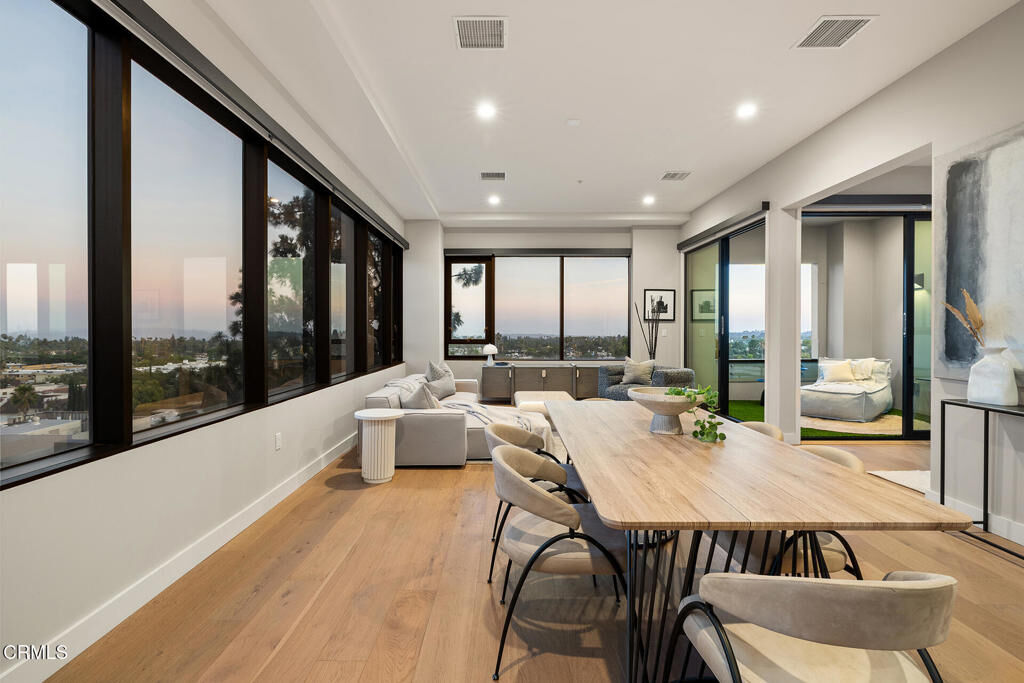 Property Photo: 388 Cordova Street 607 CA 91101