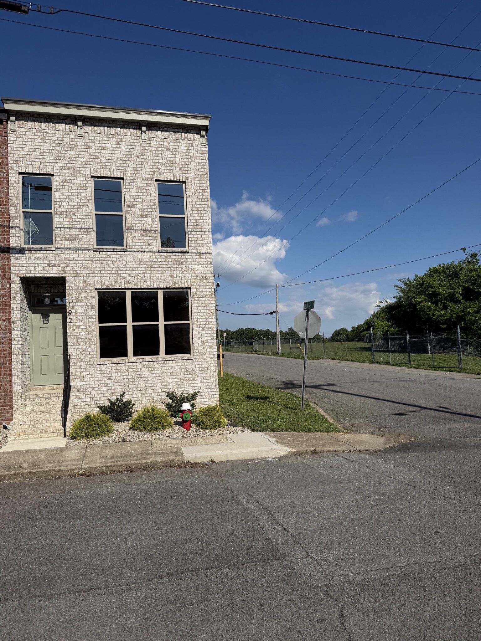 Property Photo: 1001 Cheatham St 192 TN 37172