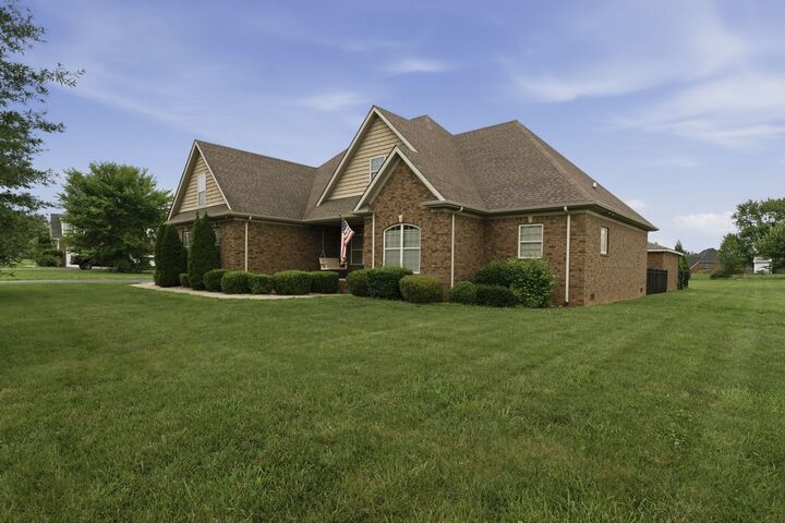 Property Photo:  4638 Fairvue Farm Blvd  KY 42104 