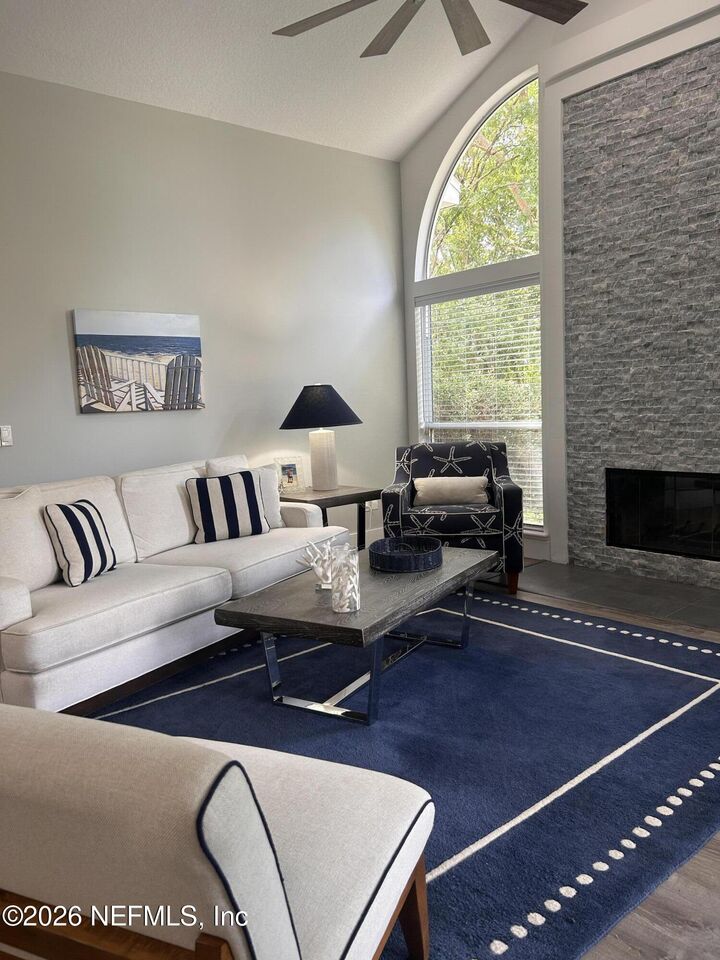 Property Photo: 917 Oxford Drive FL 32084