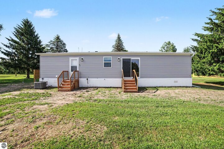 Property Photo:  4390 W Seaman Road  MI 48801 