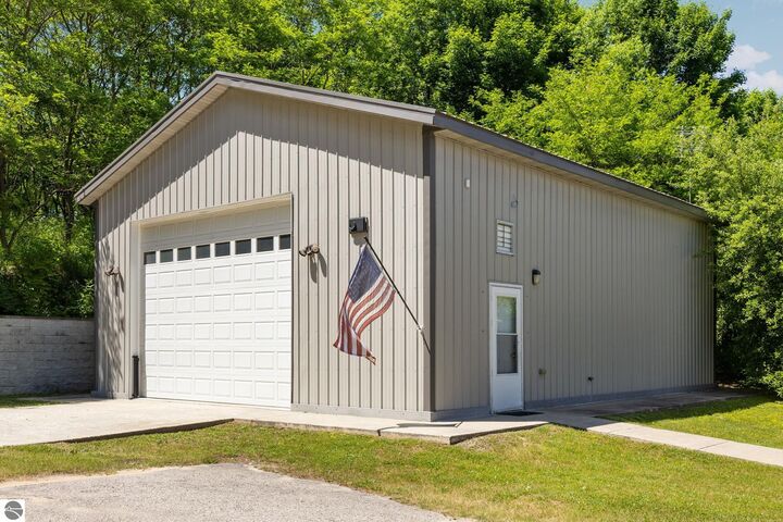 Property Photo: 8023 Nelson Road MI 49727