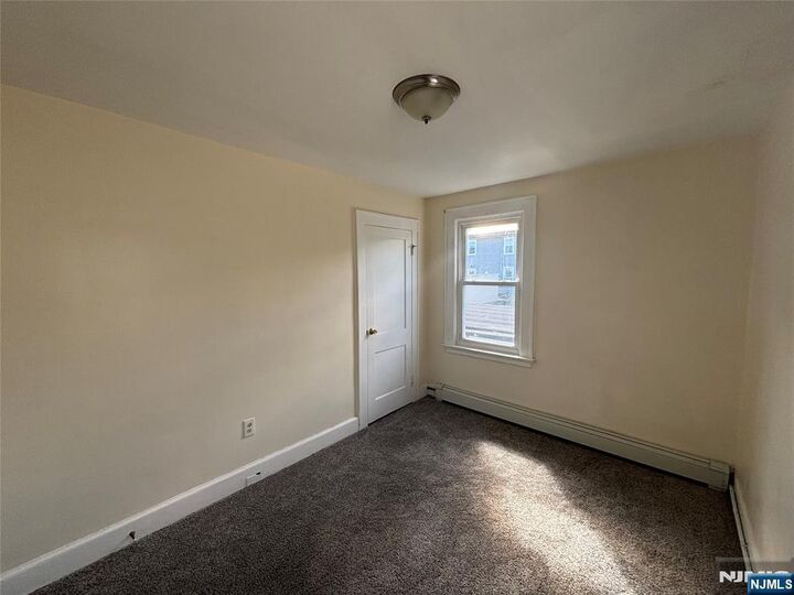 Property Photo:  271 Vermont Avenue  NJ 07111 
