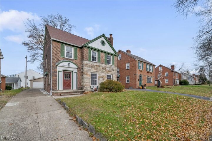 Property Photo: 16809 Scottsdale Boulevard OH 44120