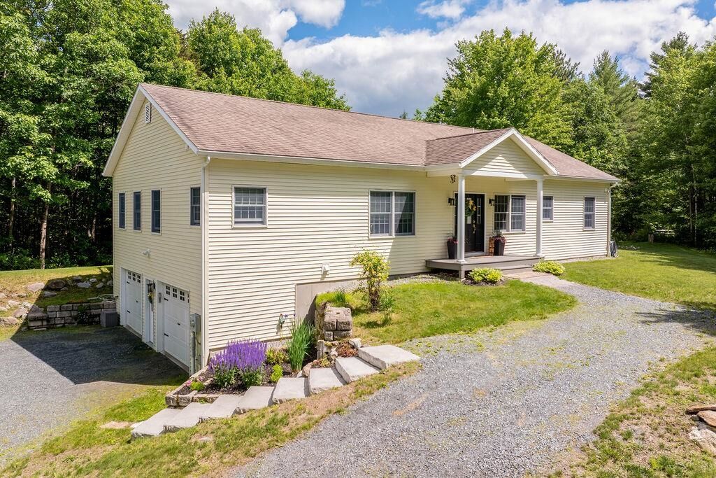 Property Photo:  3877 Main Street  NH 03284 