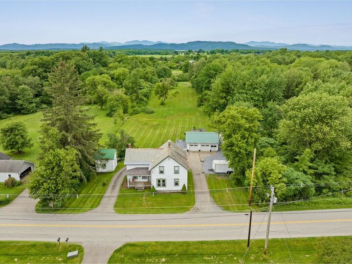 Property Photo:  1853 Greenbush Road  VT 05473 