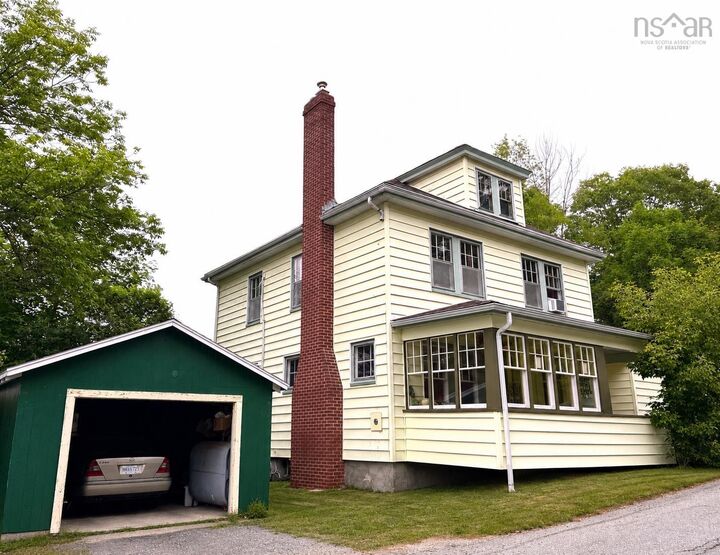 1 Dexter Avenue — photo 1