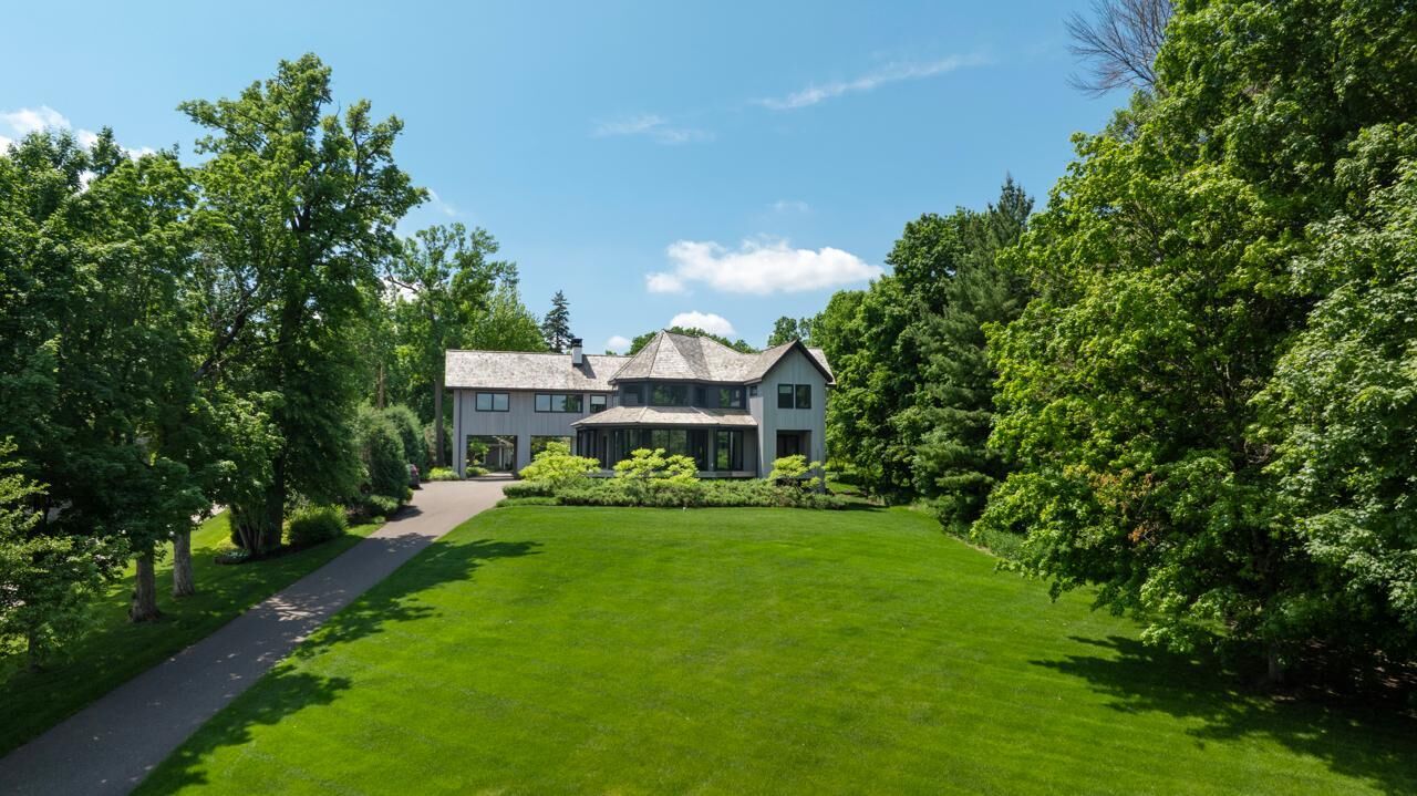 Property Photo: 2657 Woodbridge Road MN 55391