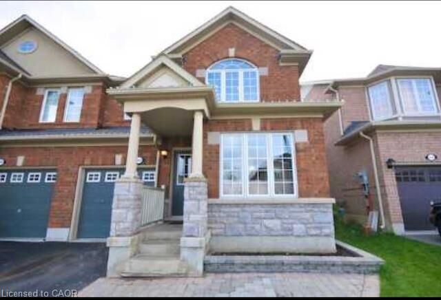 Property Photo:  5424 Tasha Drive  ON L5M 7Y2 