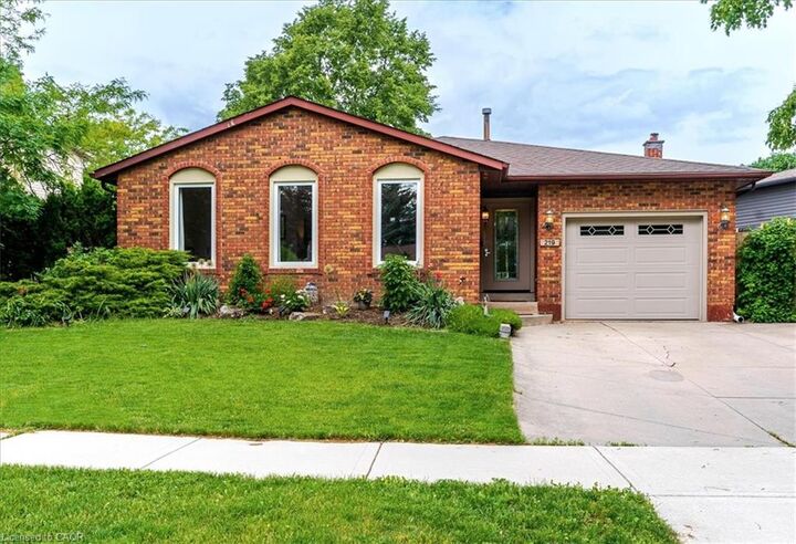 219 Athenia Drive — photo 1
