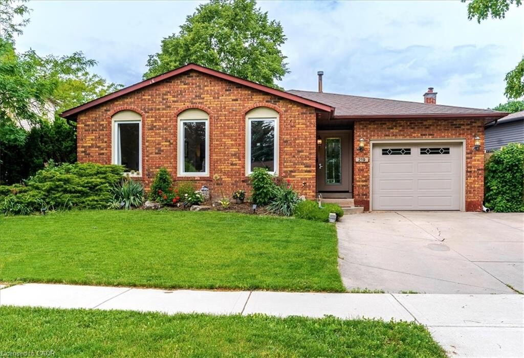 Property Photo:  219 Athenia Drive  ON L8J 1T6 