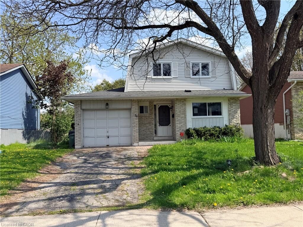 Property Photo: 34 Woodridge Drive ON N1H 7E2