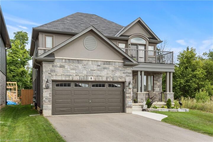 Property Photo: 8 Lorne Card Drive ON N3L 0H8