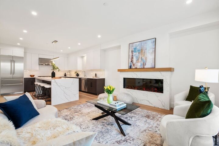 Property Photo:  956 Walnut Street 2  MA 02461 