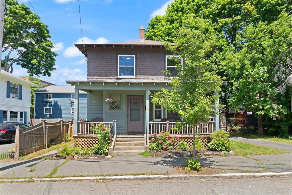 Property Photo: 47 Wallis St MA 01915