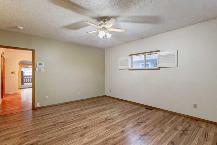Property Photo:  7412 22 Street SE  AB T2C 0W6 