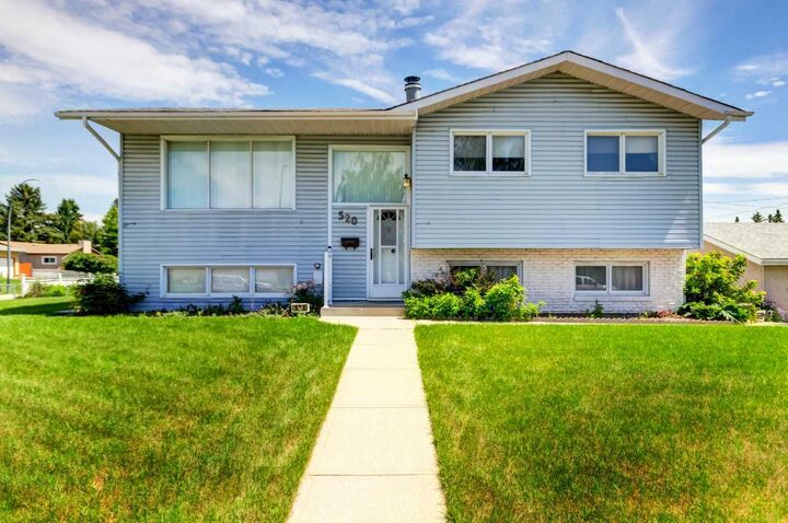 Property Photo: 520 Foritana Road SE AB T2A 2B6