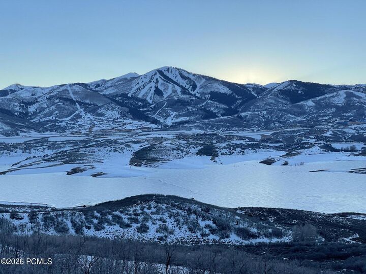 Property Photo: 10761 N Reflection Lane 7 UT 84036