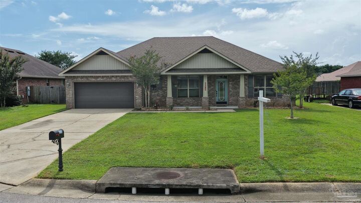 Property Photo:  7421 Deck Ln  FL 32526 