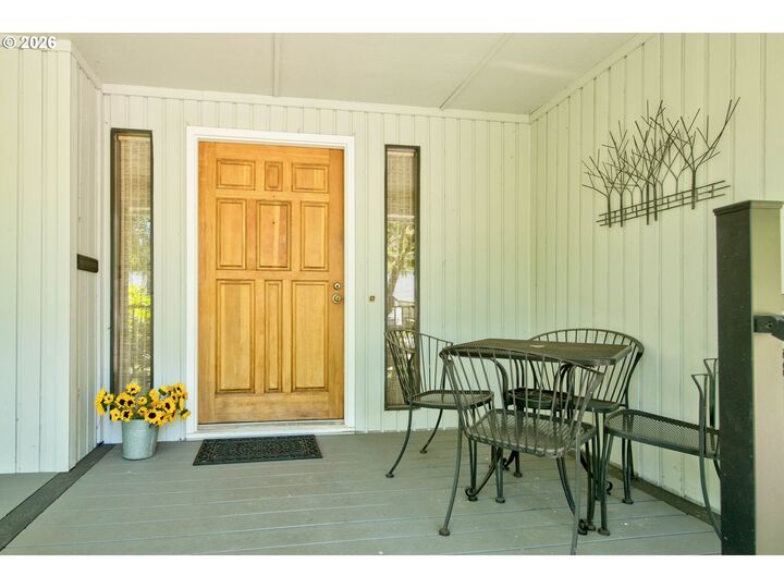 Property Photo: 10151 SW Washington St OR 97225