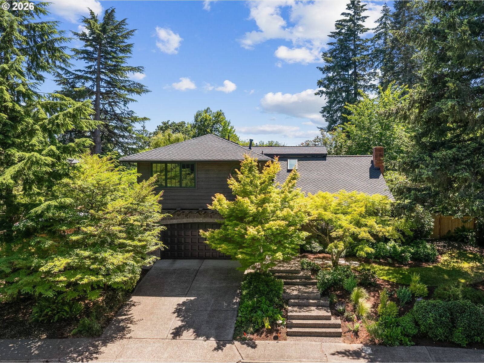 Property Photo:  17121 Wall St  OR 97034 
