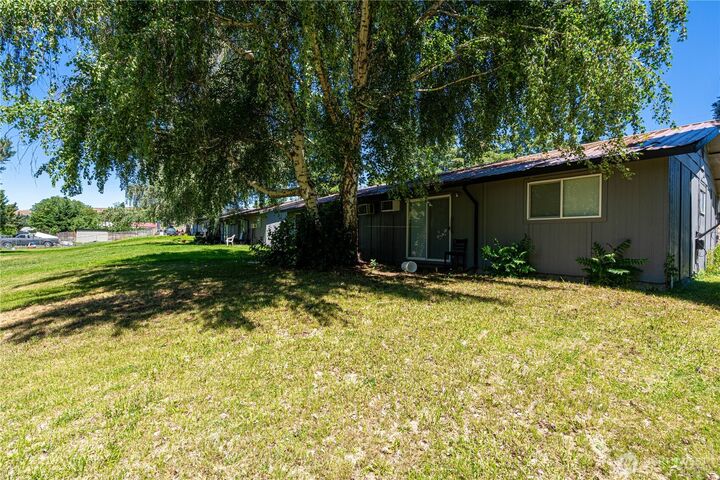Property Photo: 420 N Keller Avenue A & B WA 98802