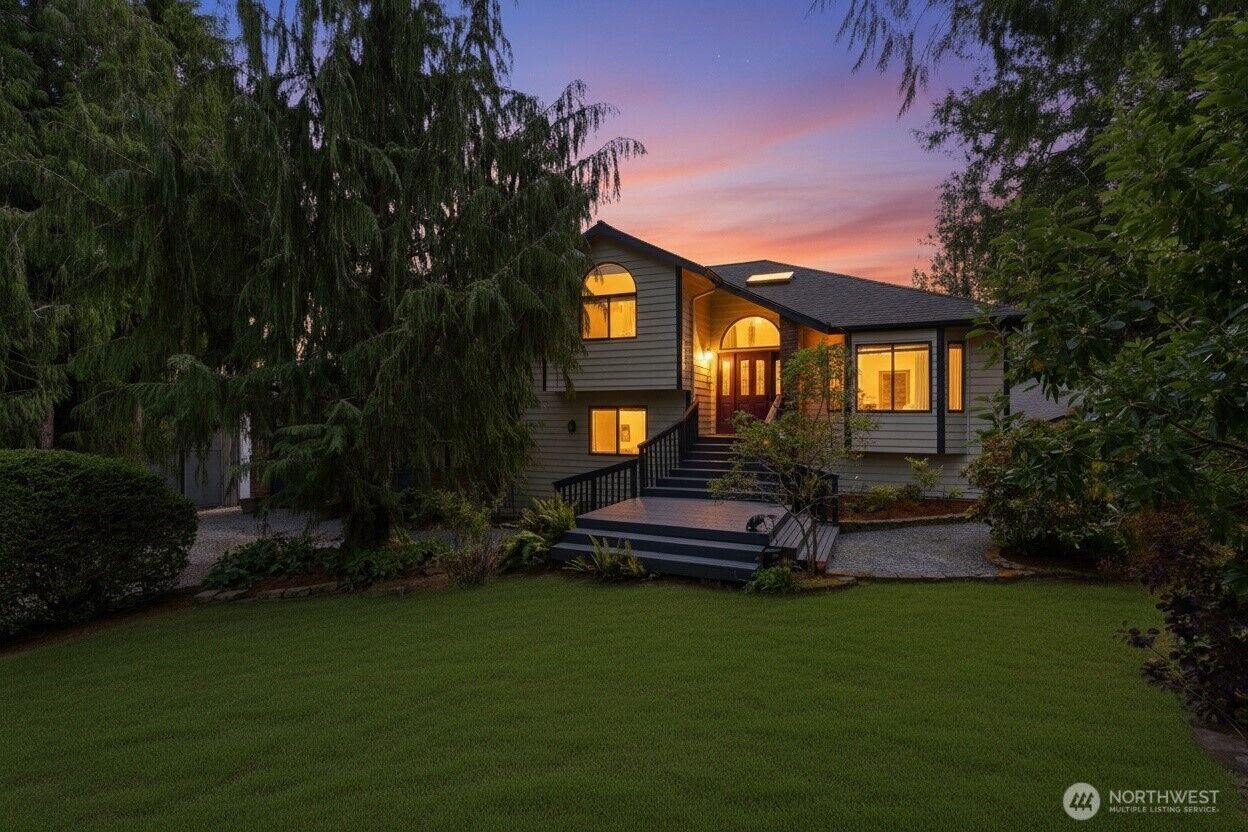 Property Photo:  11525  76th Avenue NW  WA 98271 