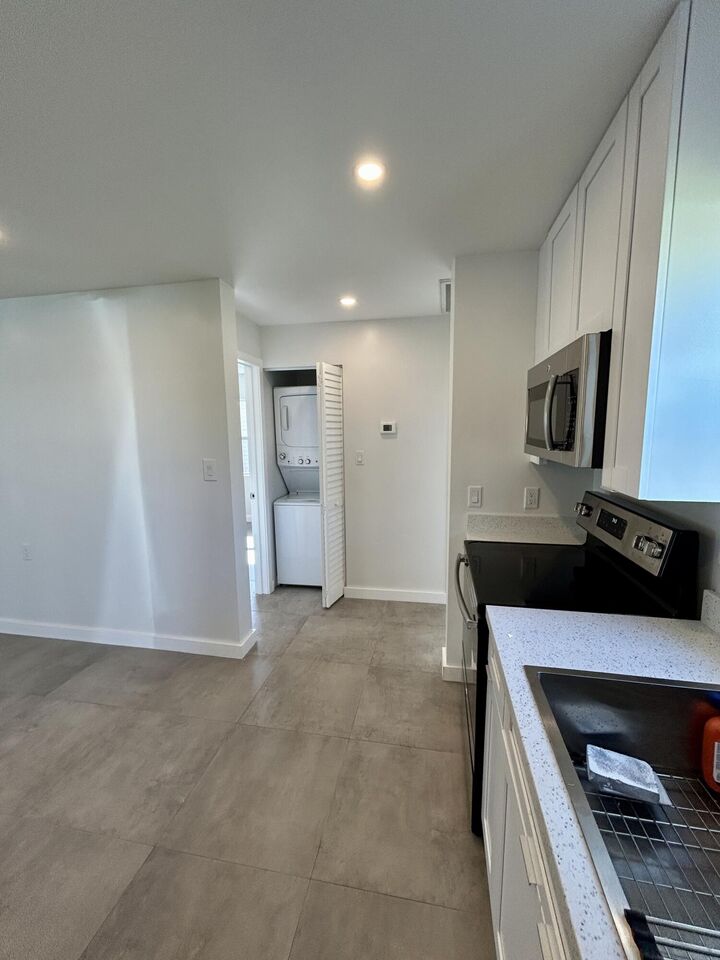 Property Photo: 1134 6th Street FL 34974