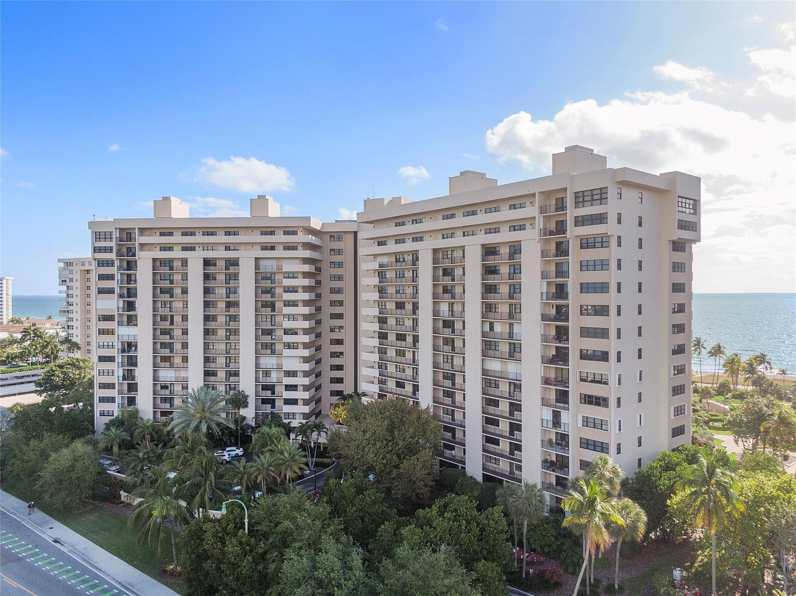 Property Photo:  5100 N Ocean Boulevard 1504  FL 33308 