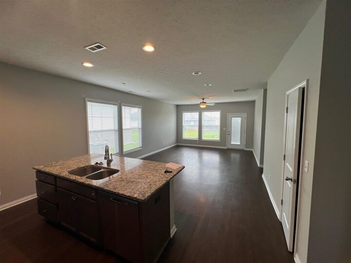 Property Photo:  937 Anise Lane  KY 42104 