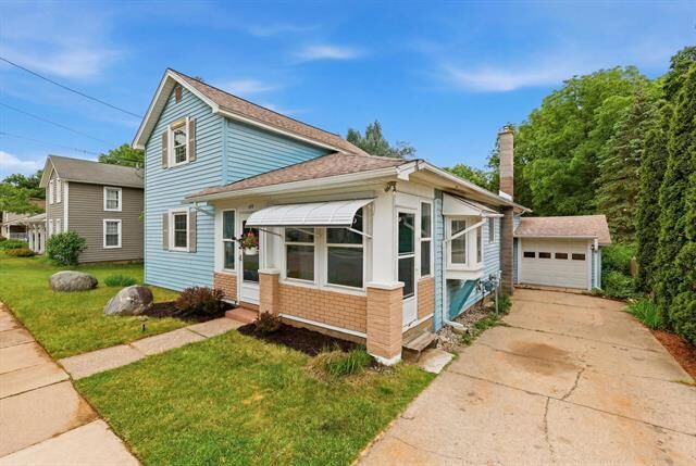 Property Photo:  419 N Monroe Street SE  MI 49331 