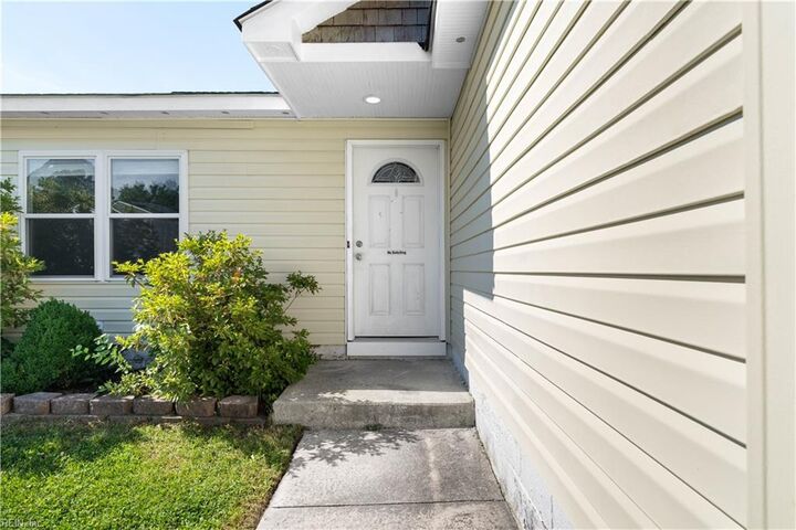 Property Photo:  5124 Rugby Rd  VA 23464 