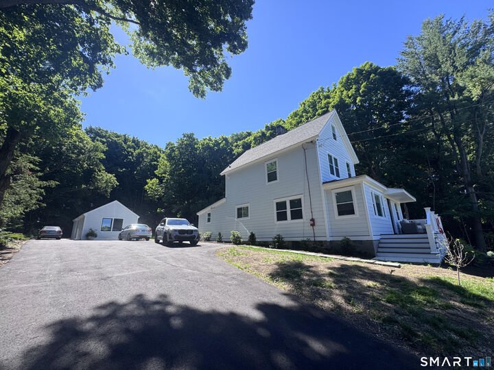 Property Photo: -225 Hoyt Street CT 06820