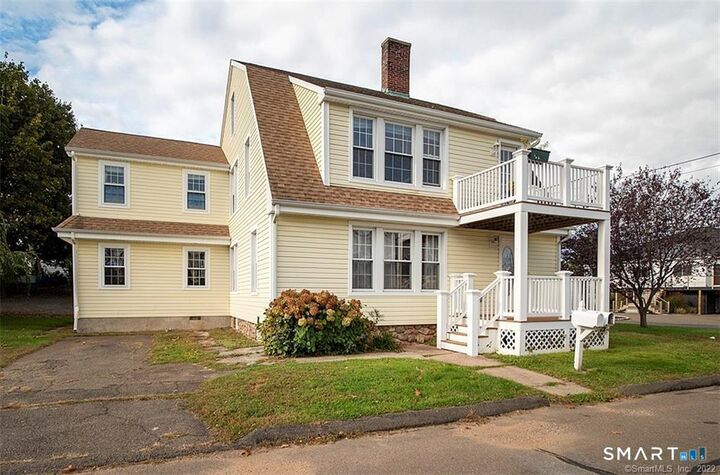 Property Photo:  1 Cocheco Avenue 1st  CT 06405 