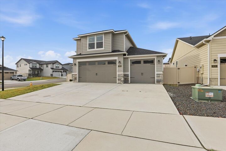 Property Photo:  1824 S Donwood St  WA 99016 