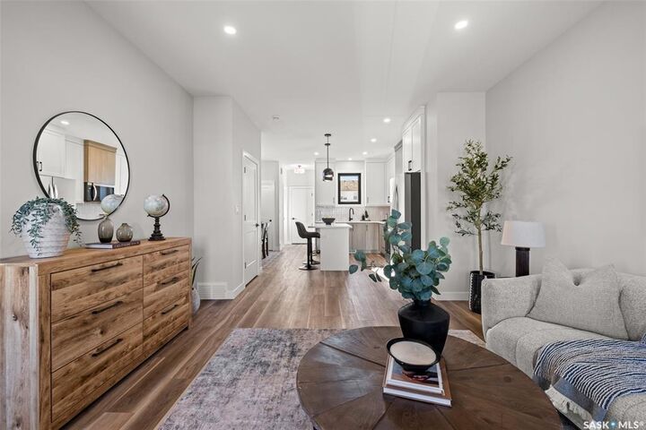 Property Photo: 1752 West Market Street SK S4Y 0G3