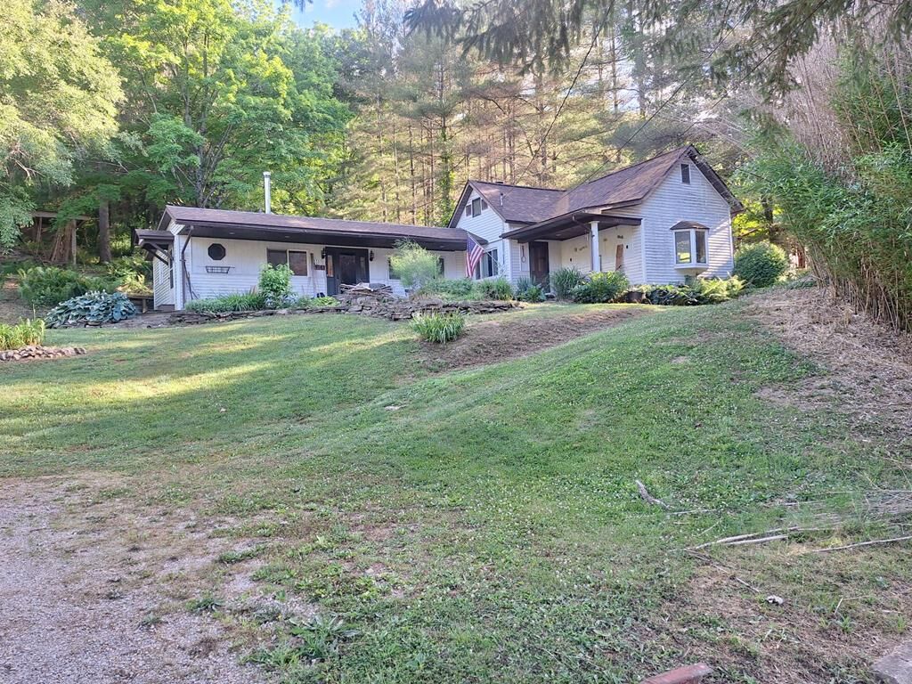 Property Photo: 36609 Lime Bank OH 43138