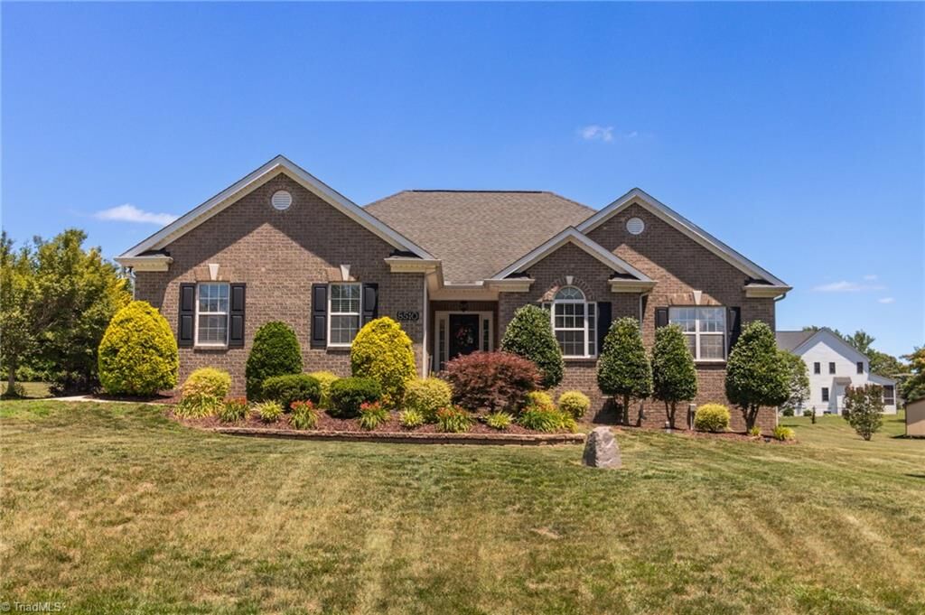 Property Photo:  8510 Point Oak Drive  NC 27235 