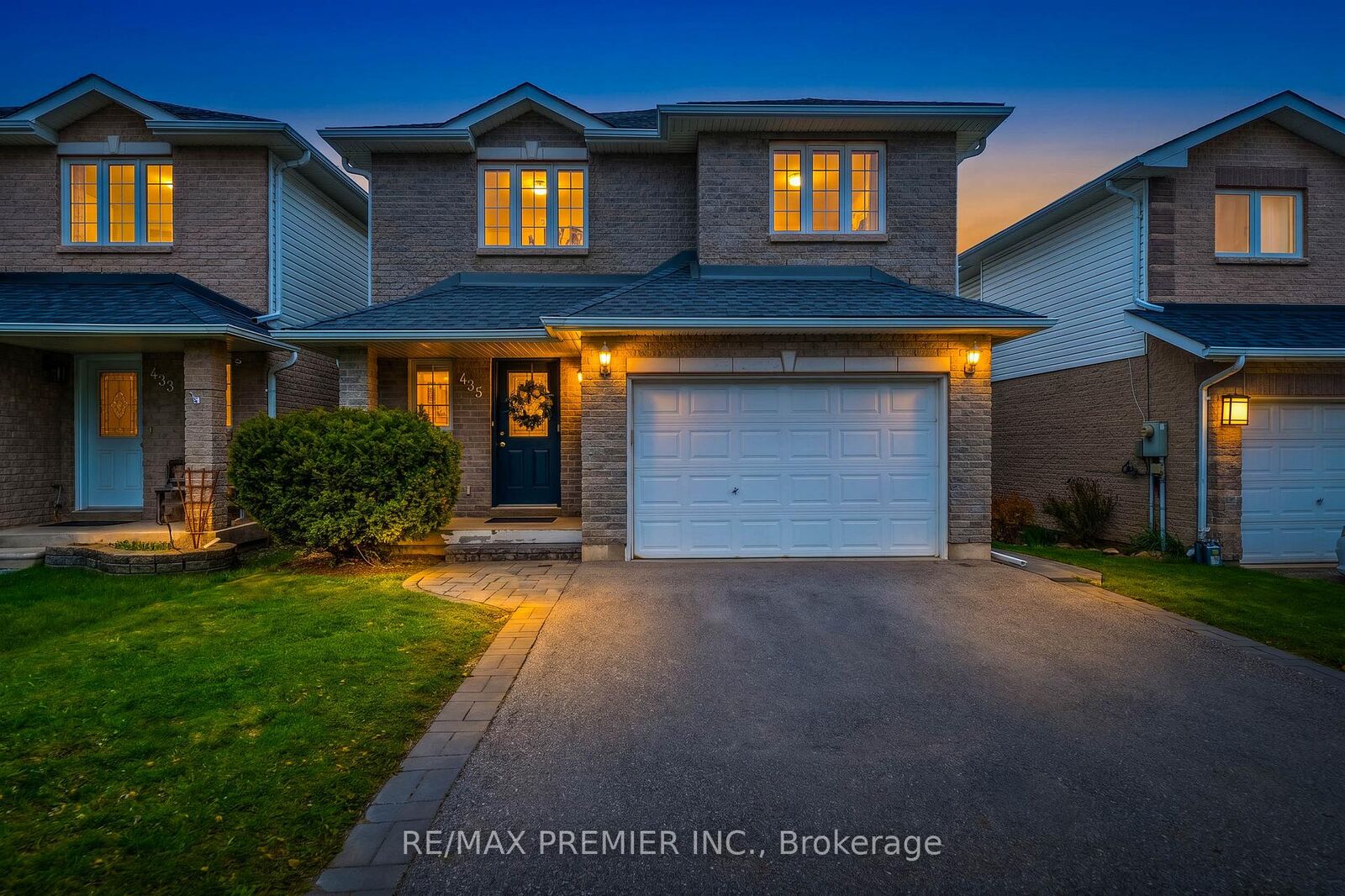 Property Photo: 435 Simcoe Street ON L3Z 3C4