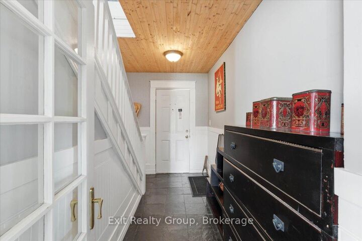 Property Photo: 910 Rosebush Road ON K0K 2C0