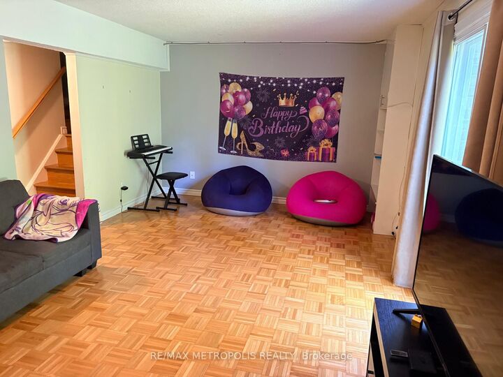 30 Clarendon Crescent 21 — photo 1