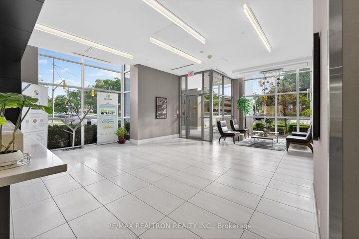 Property Photo: 275 Yorkland Road 209 ON M2J 0B3