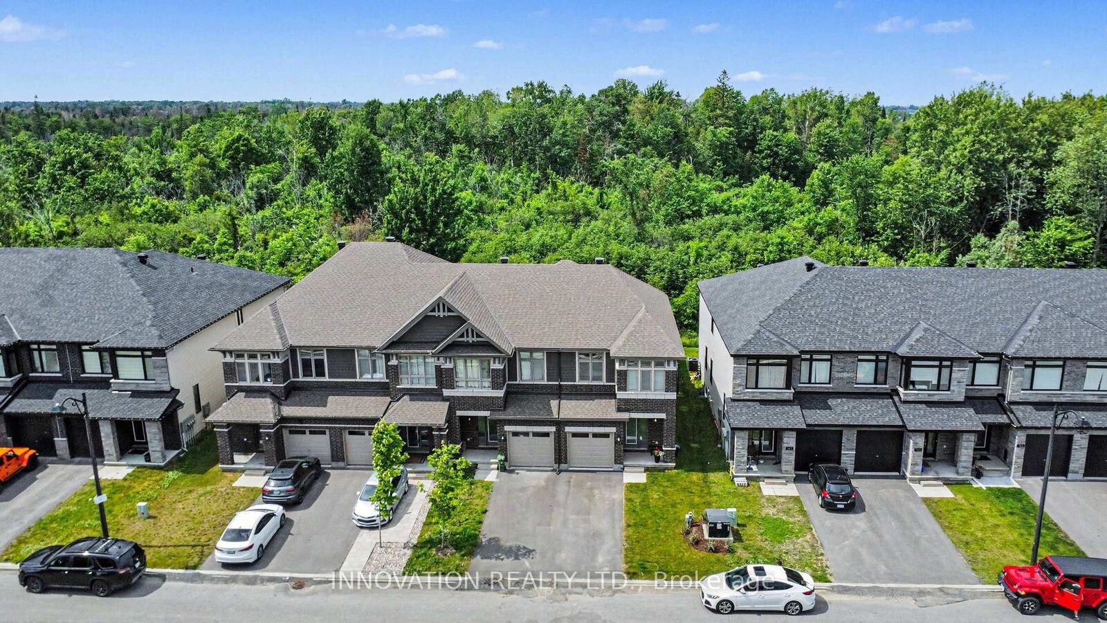 Property Photo: 159 Wabikon Crescent S ON K1X 0H8