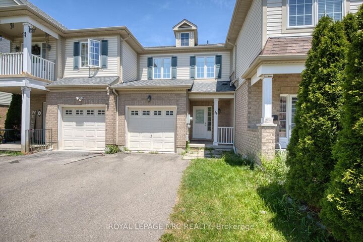 34 Chloe Street — photo 1